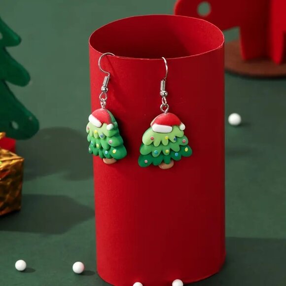 #14 Resin Christmas Tree Earrings 3D - Picture 1 of 1